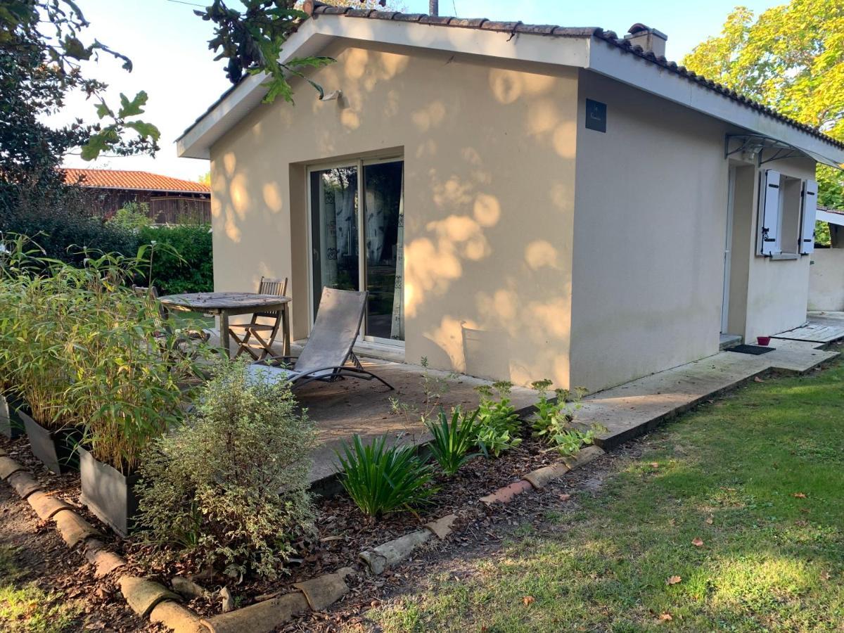 gite la fourniére Salles  Extérieur photo